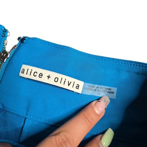 Alice + Olivia Donald Linen Short Size: 14 - Picture 4 of 8